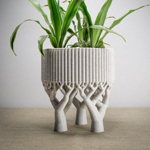 Unique Planter Pot for Succulents and Cactus, Maximalist Three-Footed Pedestal 3D Printed Pots for Plants, Mid-Century Modern Gift, NOBLE