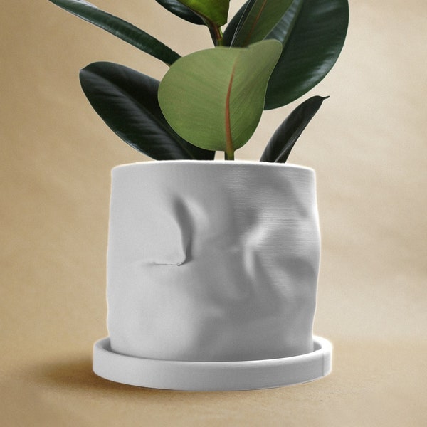 Unique Plant Pot with Drainage in Matte White , Arezzo Small Plant Pot with Saucer, Succulent and Cacti Planter, Lightweight