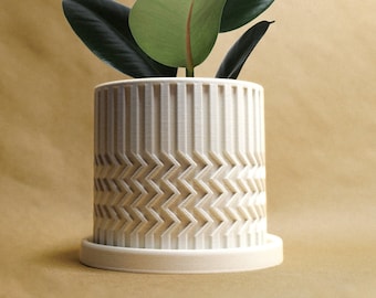 Minimal Zig-zag Planter Pot With Drainage and Saucer Tray in