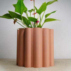 Funky Plant Pot in Matte Terracotta Red, Mid Century Modern Pots with Drainage and Saucer, Succulent, House Plant Planter, Cottagecore Decor