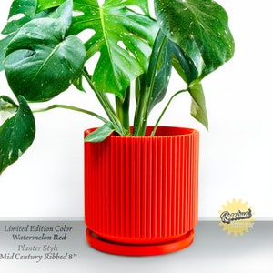 Mid-Century Ribbed Planter with Drainage and Saucer in Matte Terracotta, 3D Printed Planter with Unique Modern Design, Lightweight