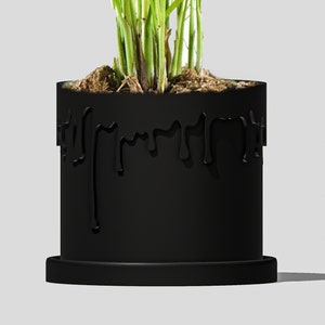 Indoor Matte Black Planter, 3D Printed Planter, Drip Planter with Drainage, Housewarming Gift, Planter with Saucer, Funky Drip