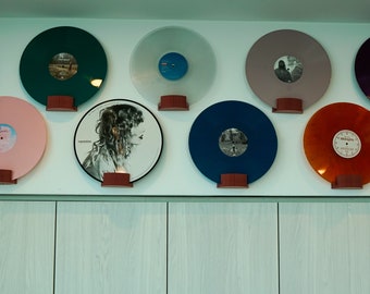 Modern Vinyl Record Storage Display, Easily Display Record Player Vinyls with Adhesive Back, Unique Ribbed Design with Curved Angle Slot
