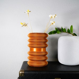 Dry Vase Unique, Modern 3D Printed Cylinder Vase, Silk Copper Gold or Silver, Deco Vase, Minimalistic