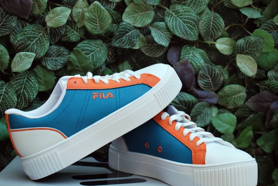 custom color sneakers
