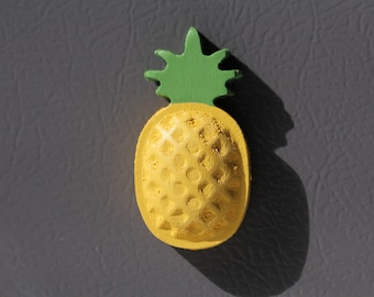 Pineapple Magnet, Fruit Magnet, Pineapple Decor, Vegan Gift, Fruit Gift, Gift for Vegan, Gift for Fruit Lover, Pineapple Gift