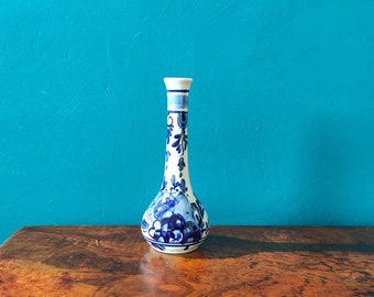 Hand painted ceramic Delft Blue long neck vase