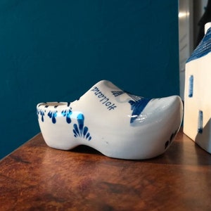 Vintage Hand painted Delft blue Clog