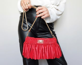 Rode kunstleren franje, avondtasje met hartdetail