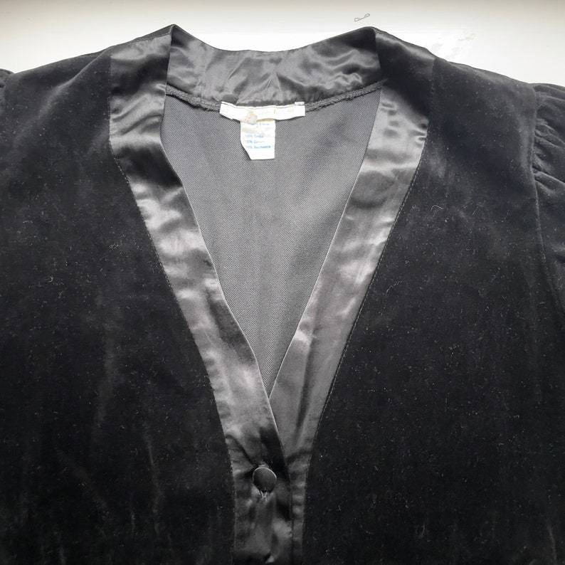 Vintage Black Velvet Dress image 5