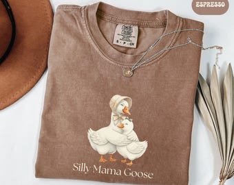Comfort Colors® Mama Goose Sweatshirt, Silly Goose Mom Shirt, New Mom Gift, Baby Shower Outfit, Cute Mama Crewneck, Mother’s Day Gift