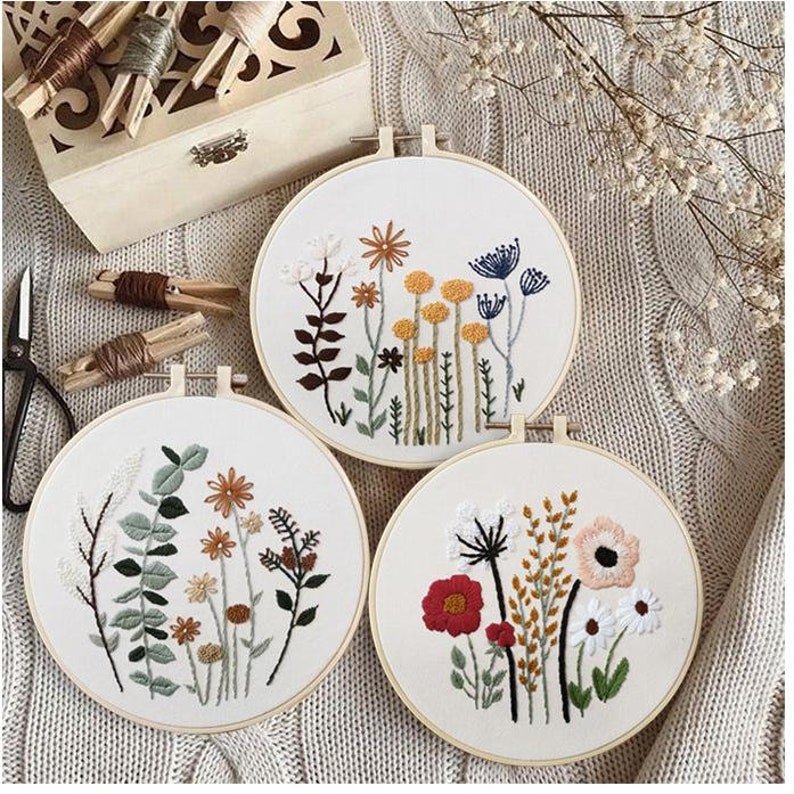 Embroidery Kit For Beginner DIY Craft Pattern Flowers Full Kit w/ Needle Hoop image 7