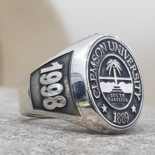 University ring,silver signet ring,statement ring,personalized silver ring,family crest ring,monogram ring,gravür ring,team ring,custom ring