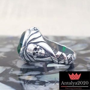 Johnny's Captain Jack Sparrow, Emerald skull Ring Sterling Silver .925 Pirates of the caribbean Johny depp,Pirate Skull 3D Ring,Men's Women image 5