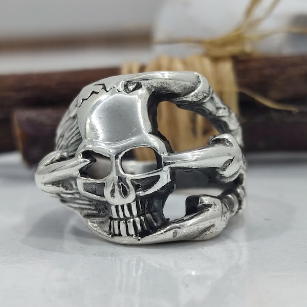 Darkened Silver Sterling Silver Oxided Claw-Grip Hallowed Jaw Skull Ring,Biker Ring Eagle Claw Half, Skull Sterling , Personality Eagle Claw