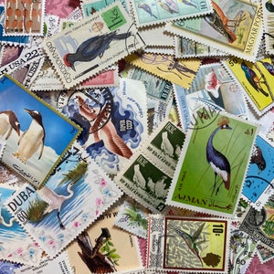 BIRDS Used worldwide stamps. Collect, card Making, Decoupage, collage, Junk Pack 30 image 1