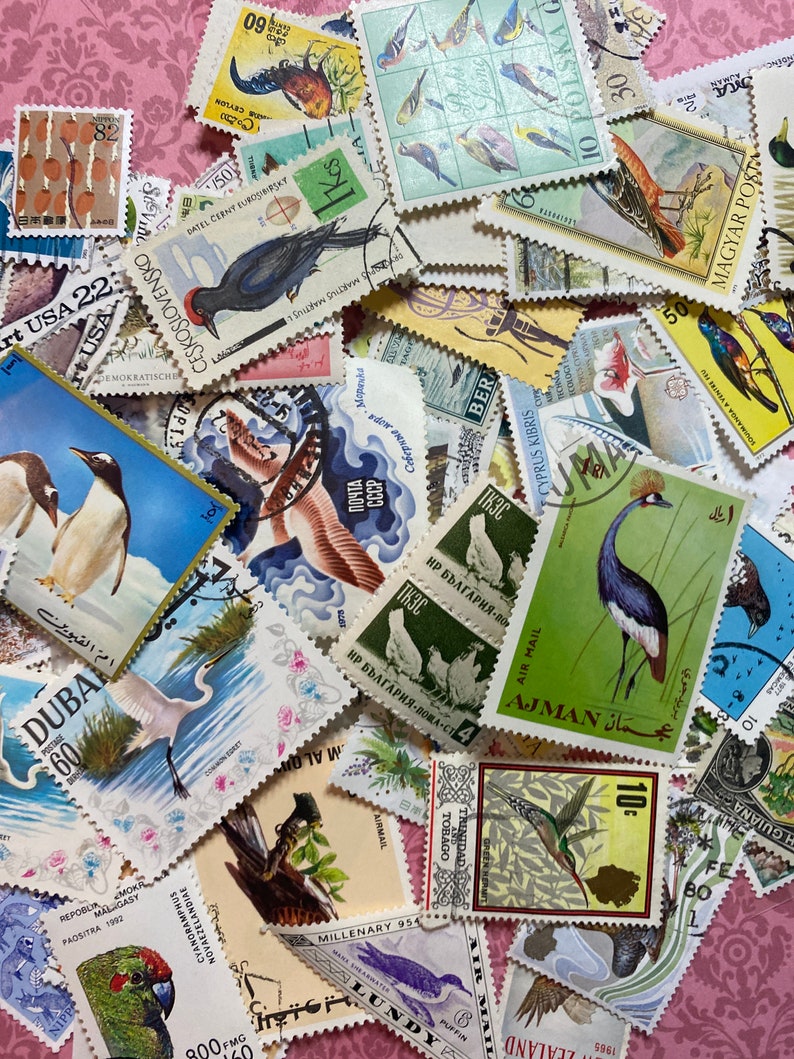 BIRDS Used worldwide stamps. Collect, card Making, Decoupage, collage, Junk Pack 30 image 1