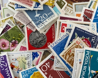 Romania (Posta Romana)   postage stamps including vintage. Collect/Craft junk Pack 30