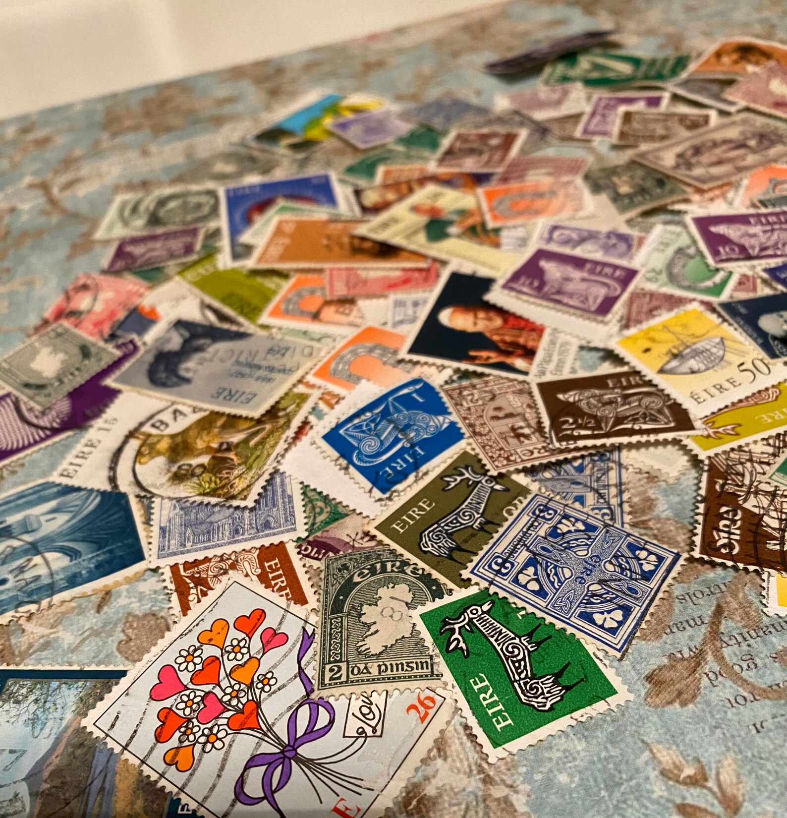 Eire. Mixed vintage postage stamps Etsy