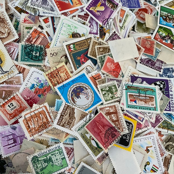 HUNGARY Selection of used postage stamps. Vintage to modern. Pack 30