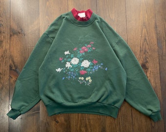 Vintage 1990s Floral Flowers Bouquet Morning Sun Crewneck Sweatshirt / made in USA / size Large (see measurements)