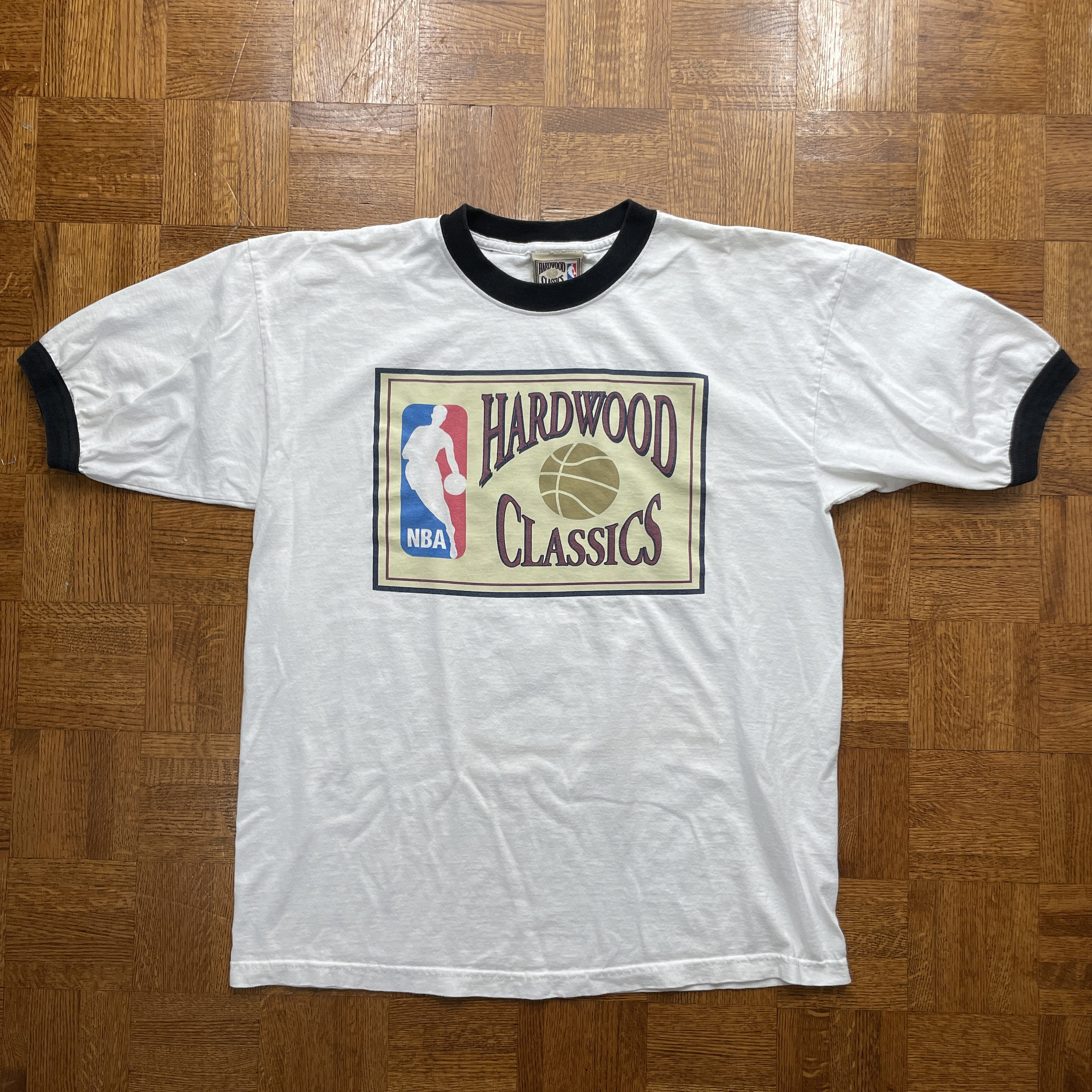 Men's Seattle SuperSonics Mitchell & Ness Heathered Green Hardwood Classics  Throwback Logo Tri-Blend T-Shirt