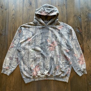 Vintage 1990s Mossy Oak Realtree Camo Camouflage Trees Hoodie Sweatshirt /  Size 2XL 