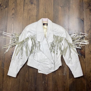 Blouson aviateur western cowboy en cuir à franges et franges vintage des années 1990 / taille de l'étiquette Small (taille courte, voir les mesures)