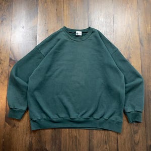 Vintage 1990s Green Blank Pullover Crewneck Sweatshirt / see description for sizing