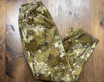 Vintage 1990s Camo Camouflage Fleece Nature Outdoor Sweatpants / size XL
