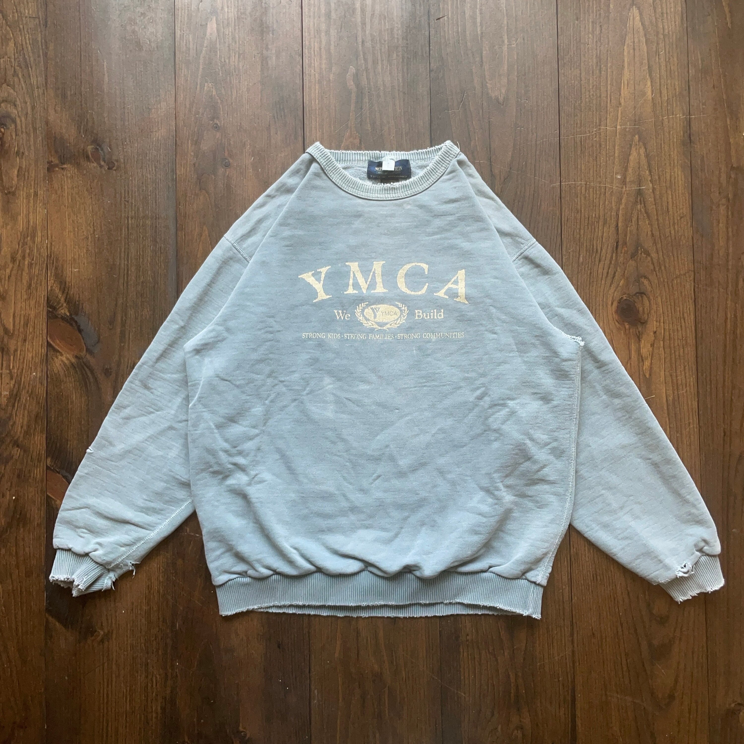 Vintage 1990s YMCA Crewneck Sweatshirt / Made in Canada / Size  