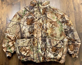 Chaqueta bomber aislante de camuflaje RealTree vintage de los 90 / talla 2XL