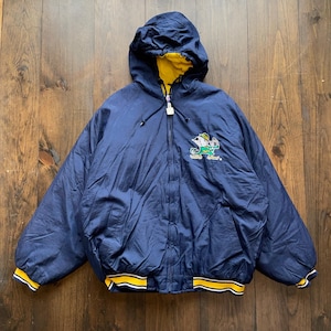 Notre Dame“Fighting Irish“ ヴィンテージ スタジャン Vintage Notre Dame Fighting Irish Quikted Starter Jacket XXL