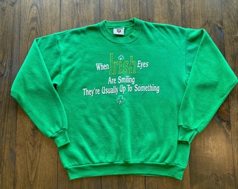 Bluza z okrągłym dekoltem w stylu irlandzkim z lat 90. XX wieku z zabawnym, humorystycznym cytatem i irlandzkim napisem / wyprodukowano w USA / rozmiar XL