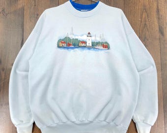1990年代のヴィンテージ ライトハウス セイルボート コースタル ノーティカル クルーネック スウェットシャツ / サイズについては説明の寸法をご覧ください
