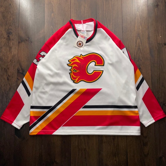 Vintage 1990s Calgary Flames German Titov New Wit… - image 1