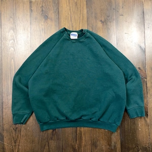 Vintage 1990s Fruit of the Loom FOTL Blank Crewneck Sweatshirt / size XL