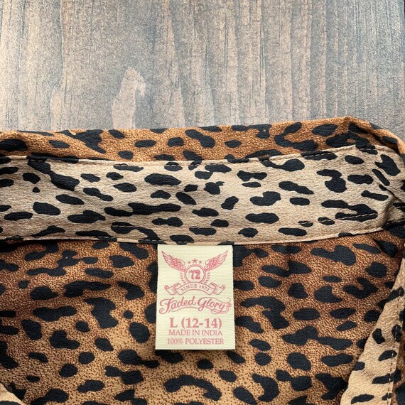 Vintage Y2K Cheetah Leopard Print Button Long Sle… - image 2