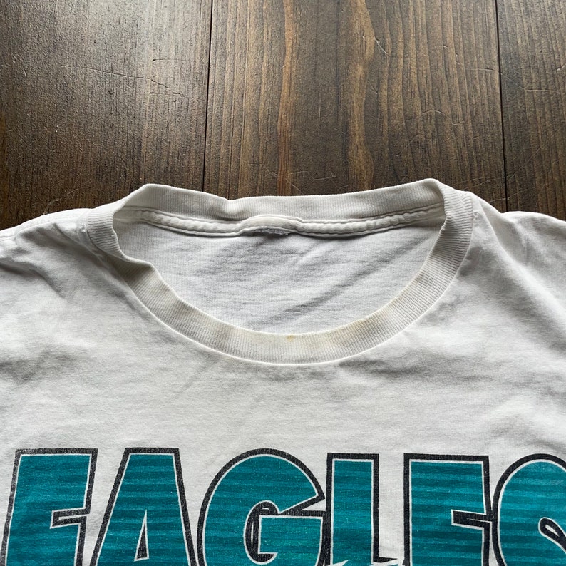 Vintage 1990s Philadelphia Eagles American Football Graphic Shirt image 3
