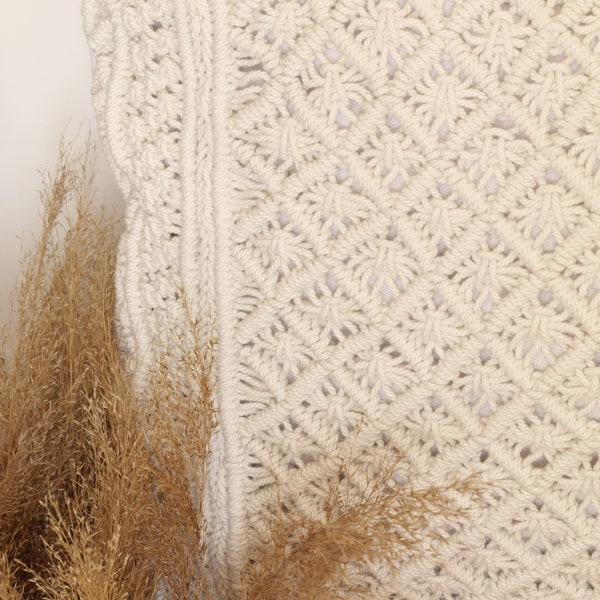 Grande Housse de Coussin Carrée Macramé Faite Main En Provence | Coton recyclé, Lin Français | Vegan, Ecoresponsable, Engagé | Pièce Unique