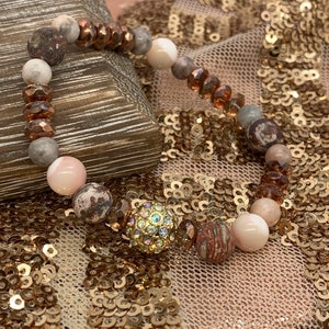 Rosa Opal, rosa Zebra Stein und Leopard Jasper Armband