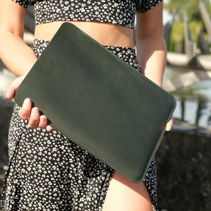 Custodia in pelle per MacBook da 13,3" e 15", custodia per laptop, custodia Apple personalizzata per Pro Air 2020, regalo personalizzato fatto a mano per uomini e donne