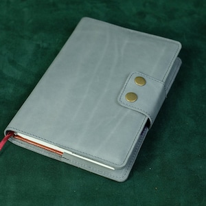 Vintage Leather Notebook Cover – Refillable Journal Case for A6/A5, Personalized Book Cover for Moleskine, Hobonichi, Stalogy & More