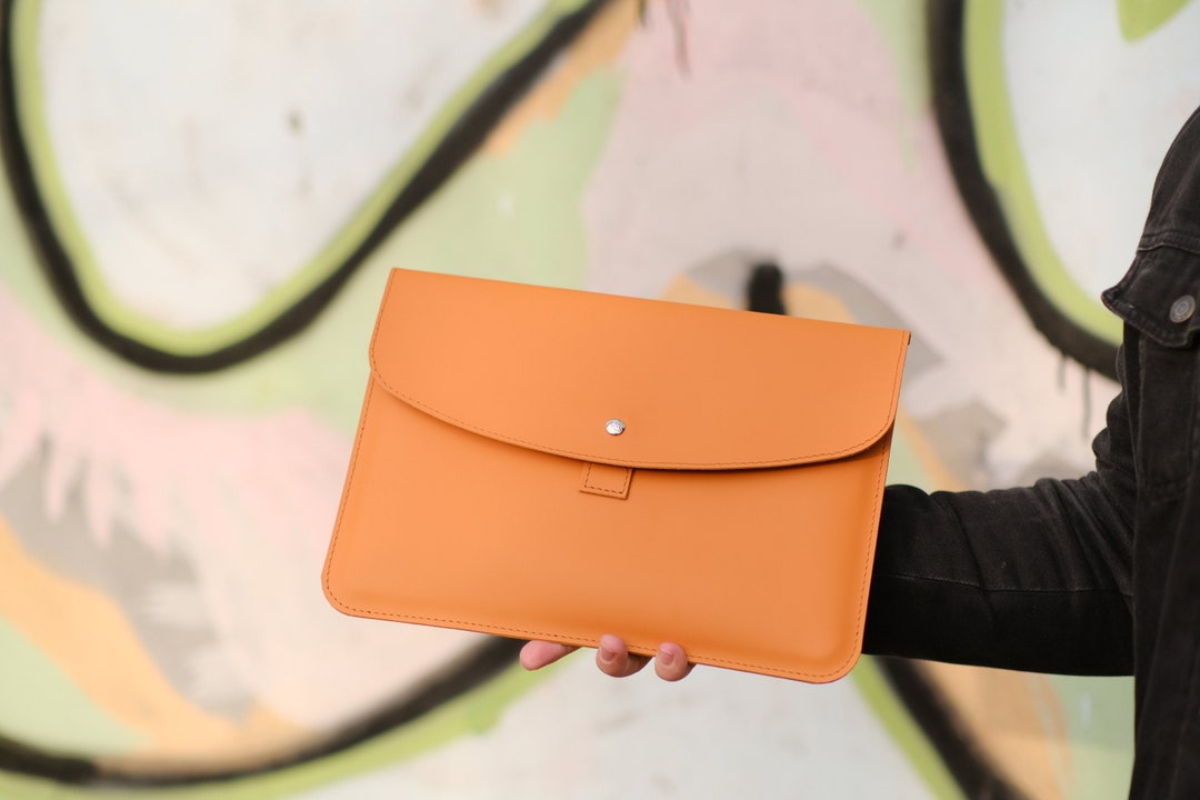 Personalized Leather Case for Macbook, MacBook 2020 Sleeve, 16 Inch