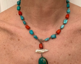 Collar estilo Boho turquesa y cuentas de óxido con encanto colgante
