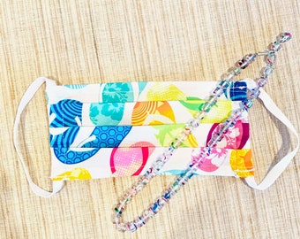 Máscara Flipflop hecha a mano con collar de cuentas multicolores hechos a mano