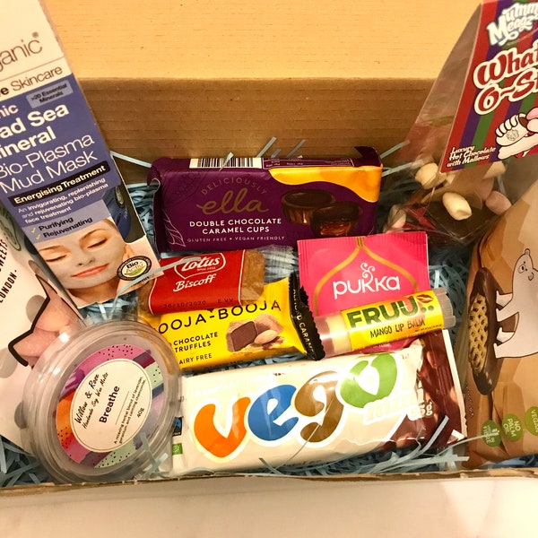 Vegan Gift Box, Hug In A Box, Thinking Of You Gift, Vegan snacks, get well soon gift, vegan friendly, cruelty free