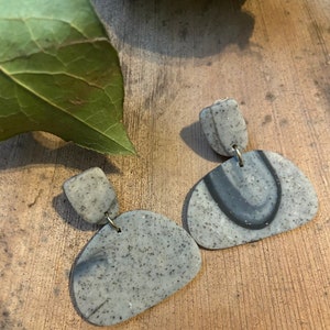 Bedrock Dangles