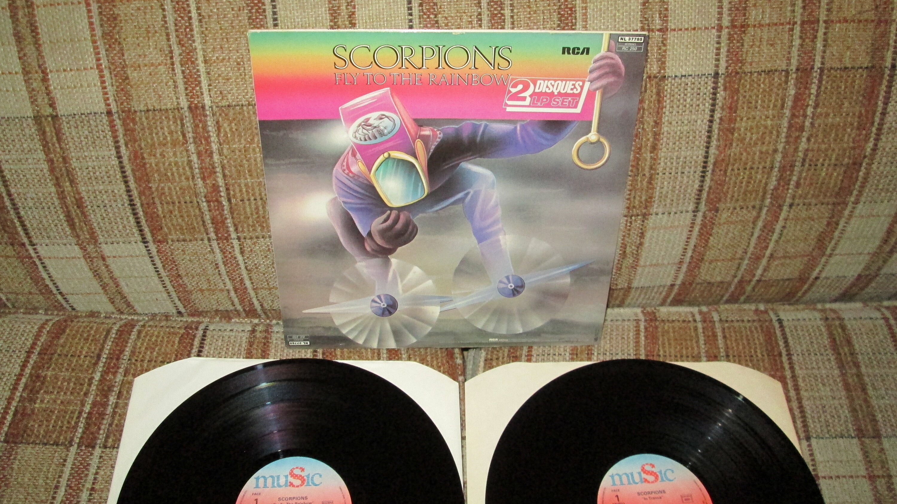 The Scorpions -fly to the Rainbow/in Trance Vinyl Double Album(2