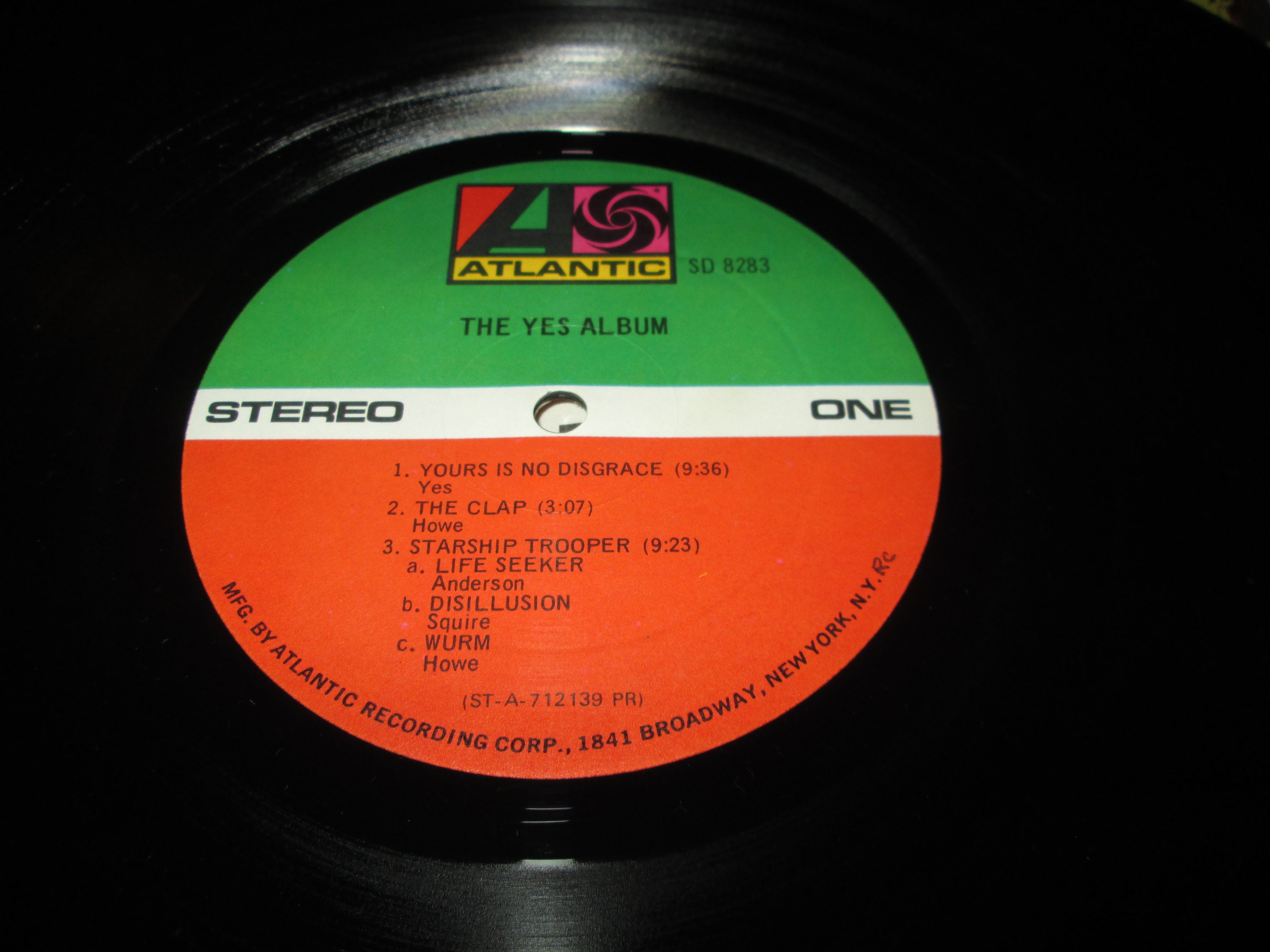 Yes -the Yes Album on Atlantic Records SD 8283 Free US